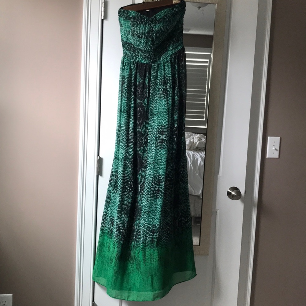 Anthropologie maxi dress, size 6